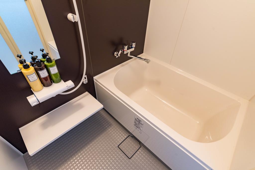 Bijou Suites Nagomi Osaka Bagian luar foto